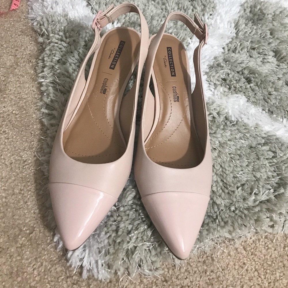 Clarks  pink shoes